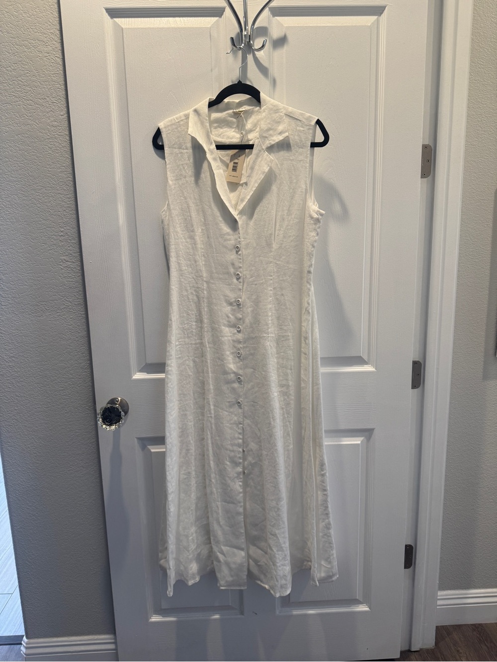 Magaschoni White Sleeveless Button-Front Midi Dress